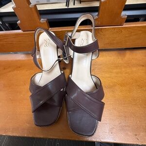 New York & Co. Brown Heel